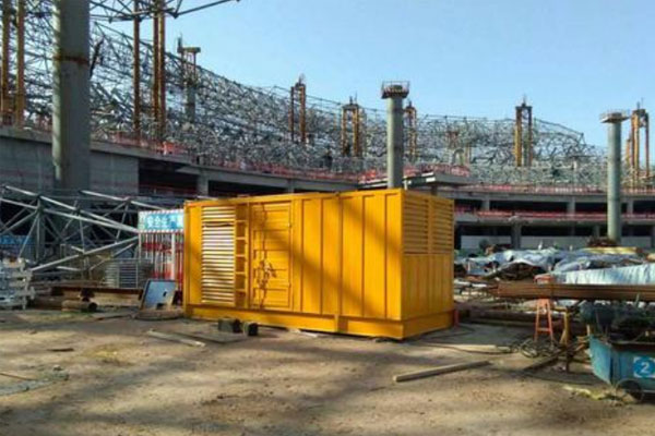 衡阳发电机出租如何判断空气滤清器是否需要更换？